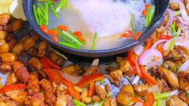 美食的生人 就得是吃 吃吃#美食 #美食教程 #大口吃肉的感觉真好 #好吃到停不下来