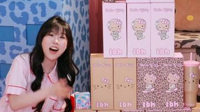 整点你们都想要的kitty水杯送送 #hellokitty