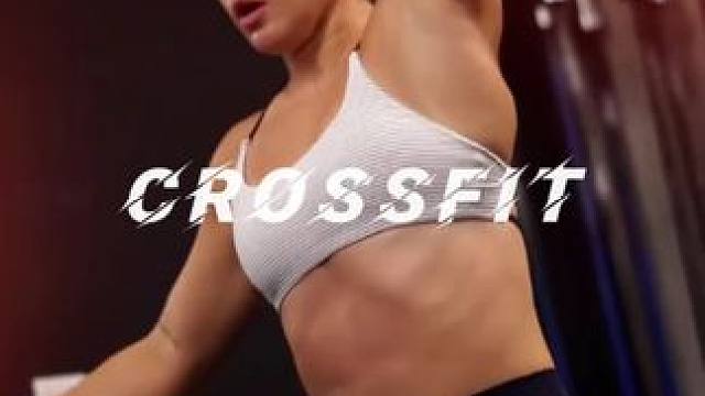 #举铁女孩的日常 Crossfit女神Paulina训练日常，你也可以!#创作者中心 #创作灵感