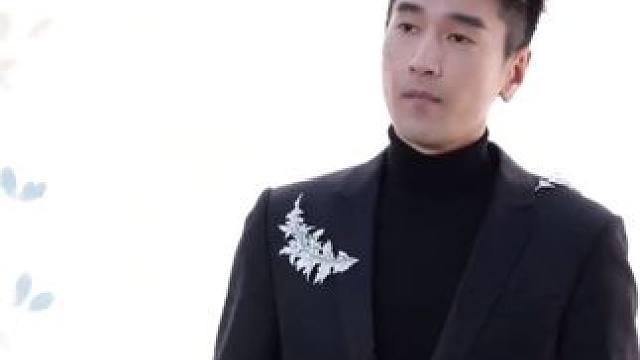 #赵又廷脸和精神状态不在一个图层  #赵又廷的活力开关被打开了  #赵又廷熟男脸封印不住的青春活力 