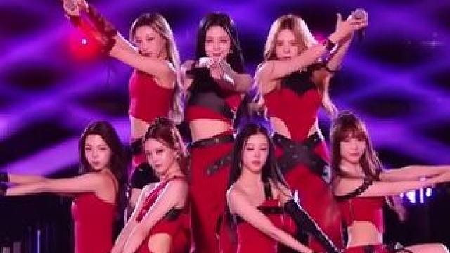 RED 最快上岗的暑假工 舞台会让你记住RED...#RED #打歌 #MPOP