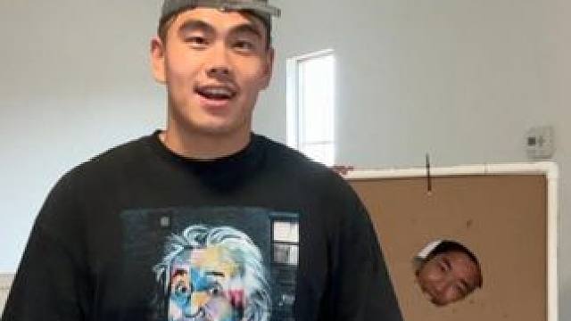 扔球挑战好像没有那么难嘛 #橄榄球 #腰旗橄榄球 #挑战 #热门 #热门话题