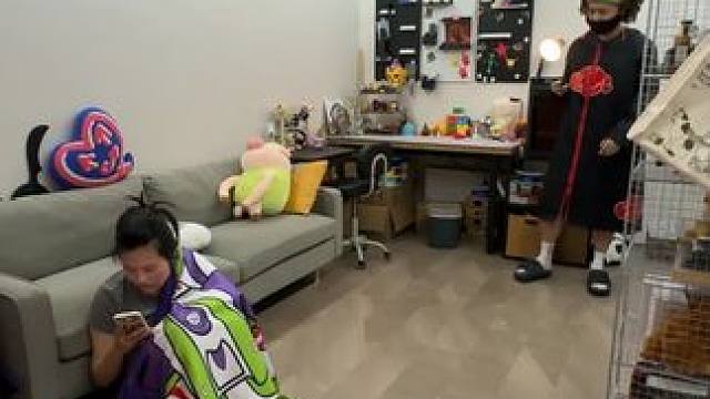 没有男生会拒绝这么酷的魔杖吧~ #有男生会拒绝这个玩具吗  #酷炫