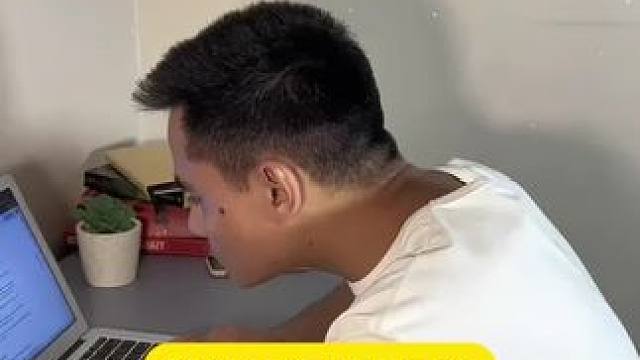 低头族开车党平时脖子不舒服的一定要备一个这个抬脖器！很实用！#欧酷#防低头神器#可调节颈托#成人颈托