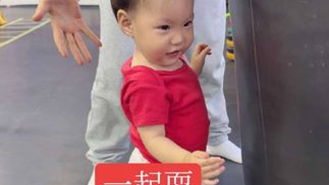 以后带着小小的你去打比赛，跟着比赛去旅行吧#萌童 #20后高质量萌娃 #龚艳丽