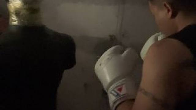 自学拳击十年#地狱左平勾 很多人想学，我就是这么练得