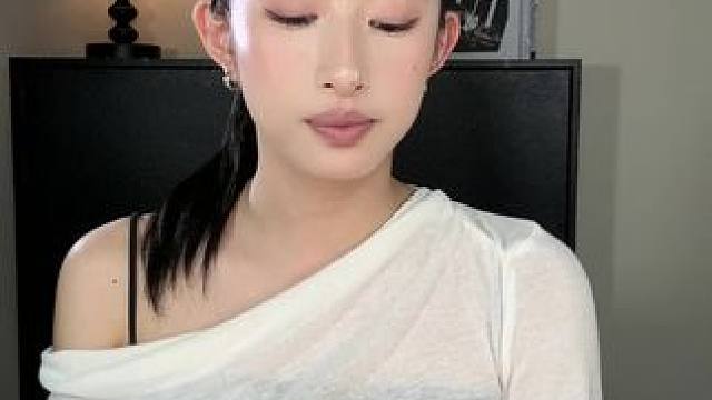 花西子小黛伞2.0竟然189买一赠一！想都不敢想！ #好物分享 #花西子小黛伞 #防晒霜 #防水防汗