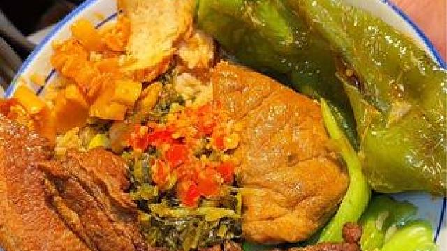 15.8的徐州把子肉饭有点东西！免费续饭～#太下饭了 #大口吃肉的满足感 #把子肉 #省饭课代表