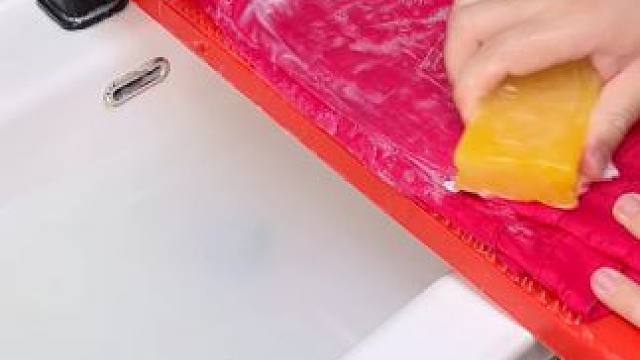 手洗衣服一定少不了这个#肥皂起泡器 ，起泡很丰富不打滑，可以把肥皂用的一点都不剩，还是个好看的#肥皂