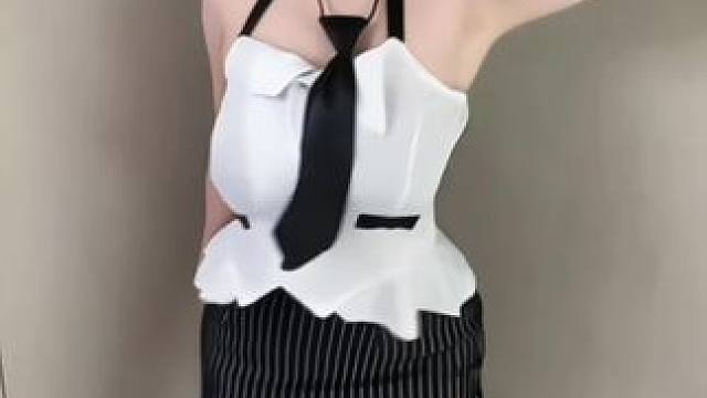 at你喜欢微胖的朋友来看#完美身材 #禁欲系 #露露吃饱了