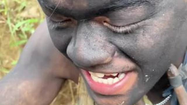 非洲生活 #我的乡村生活 #原始生活 #野外生存记 #荒野达人 #野外美食