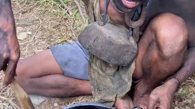 非洲生活 #我的乡村生活 #原始生活 #野外生存记 #荒野达人 #野外美食