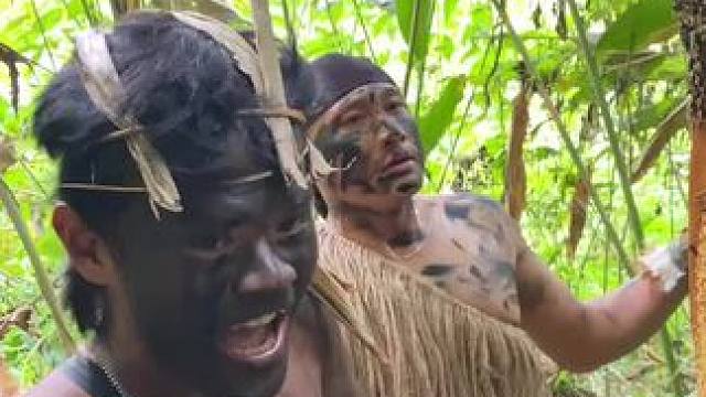 野生蜂蜜 #我的乡村生活 #原始生活 #大自然的生存 #愿每个人平安幸福快乐 #原始生存