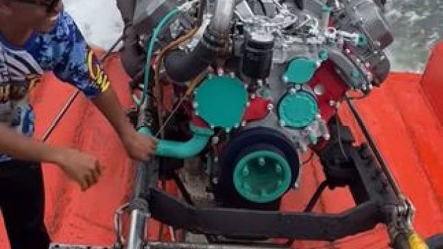 金三角渔船，就是这么的朴实无华！ #金三角湄公河 #快艇最高时速 #快艇钓鱼船 #金三角风云