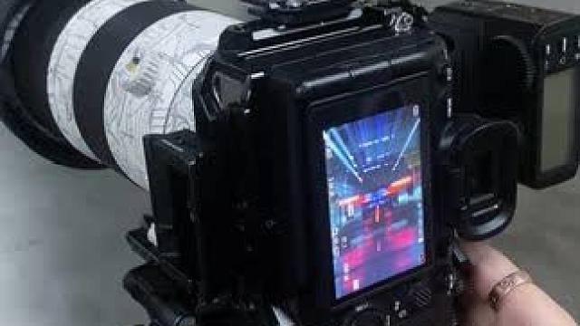 拍车小技巧分享｜
如何拍出尾灯光轨方案1
器材参考
1.三脚架
2.一只变焦焦段比较大的镜头
（参考