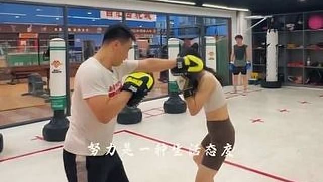 这个夏天，用拳头书写你的热血篇章，女孩必备技能 #女子搏击 #减脂塑形 #上热搜 #临汾散打搏击 #