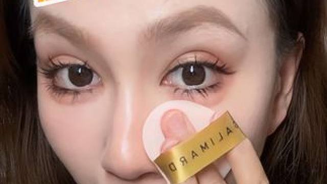 1.0已经够好用了，现在出的2.0嘉利玛金币粉饼升级防晒版本简直是我妆面整洁度的神！！！#嘉利玛粉饼