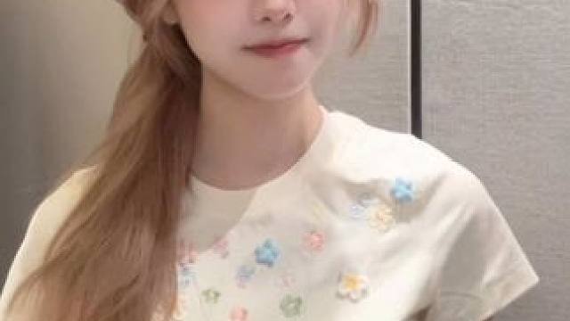 两个人的回忆#手势舞 #浅跳一下 #为自己闪耀