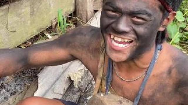 非洲美食 #外国人真会玩 #原创视频 #脑洞大开 #骚操作 #搞笑老外