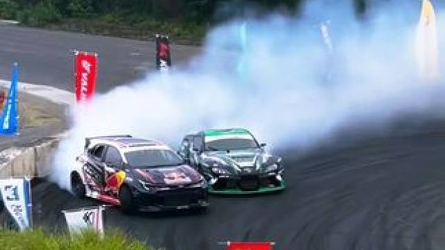 弯道快才是真的快#速度与激情 #超燃飙车 #赛道漂移 #惊险刺激 #弯道快才是真的快