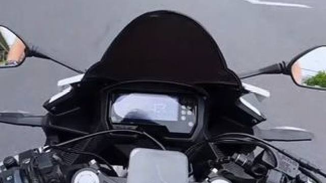 你是不是也一样，红绿灯起步不可以超过我的车#cbr400r #本田 #第一视角