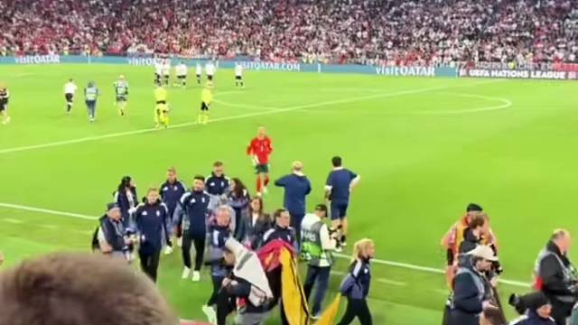 我没有靠山，我就把自己练成一座大山