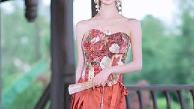 国风就是最好的医美#佳人请笑纳变装 #马面裙 #国风古韵 #汉服是最好的医美