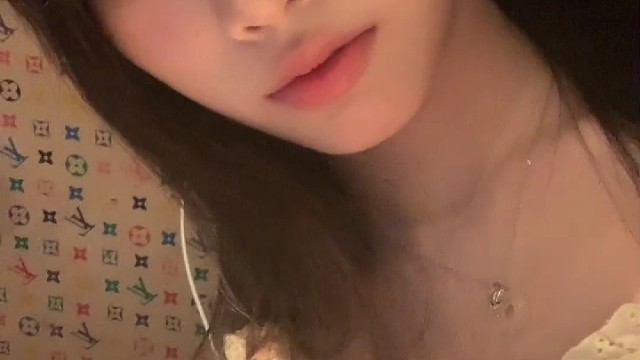 ₍˄·͈༝·͈˄*₎◞ ̑̑