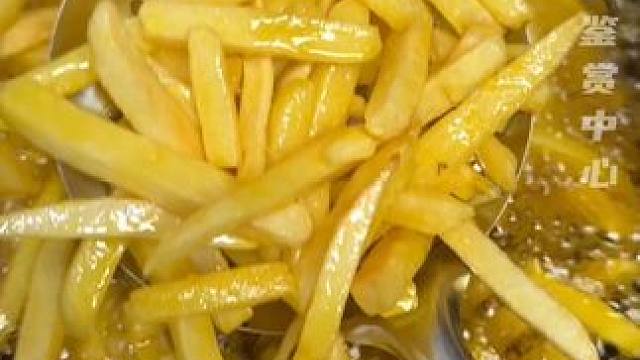 摆摊邪修吗？大学生妥妥拿捏～#大学生#00后成摆摊经济主力军
#00后找到摆摊赚钱新思路