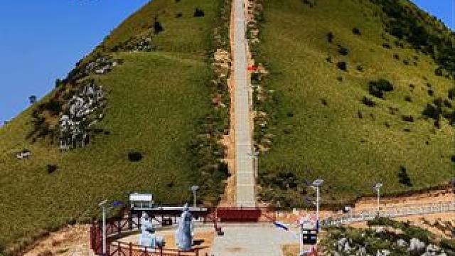 2025寻迹“清凉广元”网络宣传活动小分队走进月坝，登上黄蛟山#清凉广元#千村万象·乡影广元#一帧中