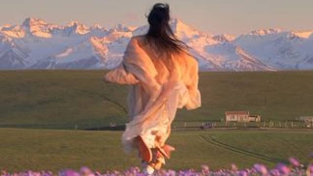 当视频没有爆款BGM ｜听听新疆的风雨雷电 
#治愈系风景 #伊犁 #交换世界计划 #人生建议去撒野