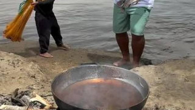 户外野餐 #野外美食 #乡村美食 #遇见艺术家 #小飞机儿歌 #野营