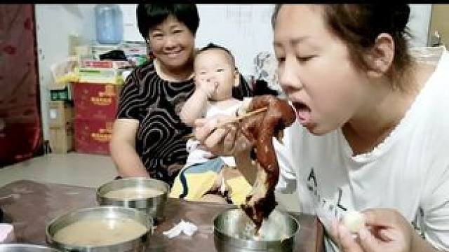 五年前的今天，静静一顿吃一斤肉#干饭人 #