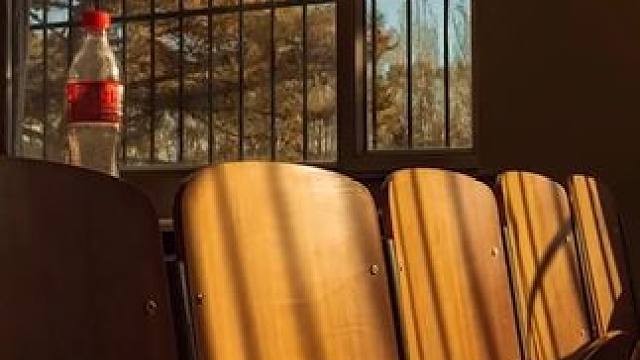 #这一刻有声有色 快门按下，暂停青春，故事始于初秋终于盛夏，迎来的是另一个故事的开端...#毕业季 