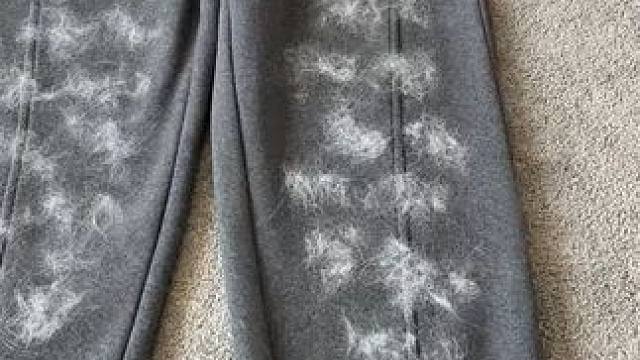 朋友：哇趣，都可以织毛衣了~ #解压 #除毛刷