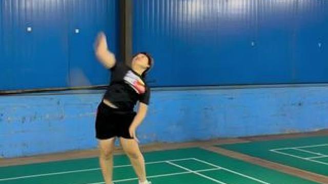 羽毛球杀球必学四种发力方式 想打好羽毛球必须要学的四种发力方式，体会好了你的杀球就会特别凶特别猛#羽