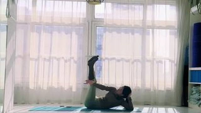 60分钟《滚轴～双c腰核心》让你5分钟看完，喜欢记得点赞收藏哦，喜欢口令讲解版的亲们，下方评论区留言