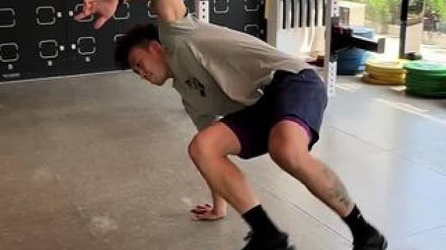 #移动方式 #动物流 #健身 #徒手健身 
几种不同的移动方式！