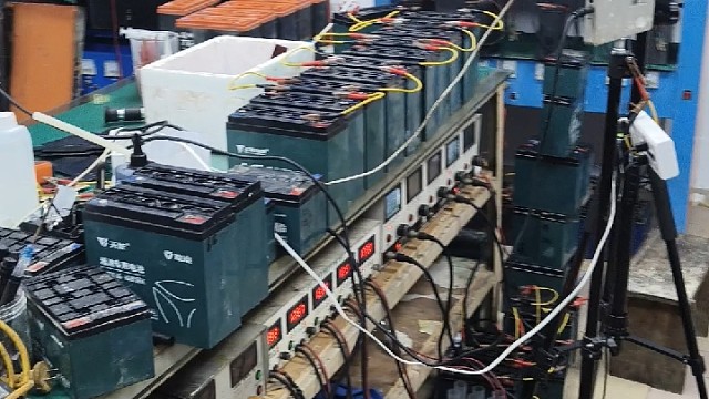 专业修复电池和教学员。