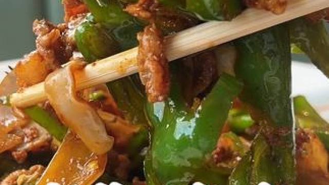 呼市这家藏在二楼的〔湘菜小馆〕辣椒炒肉太香啦！ #湘菜 #呼和浩特美食 #下饭菜 