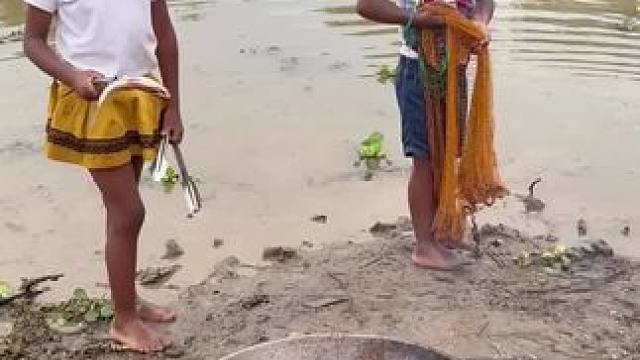 户外野餐 #我的乡村生活 #原创视频 #日常生活 #农村美食记录生活 #玩水的季节