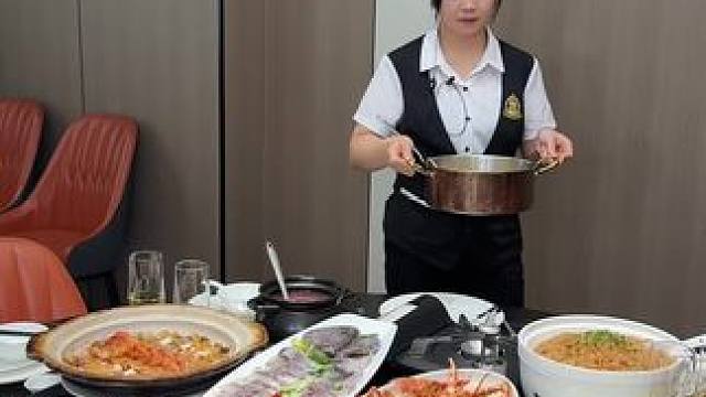 中来吃个藏身在关帝庙附近的海鲜酒楼！888这么一大桌 #美食推荐 #海鲜 #家庭聚餐