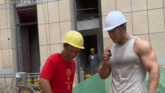 不要用你的爱好，去挑战别人的饭碗！ #金砖挑战 #打工人 #外卖小哥 #生活