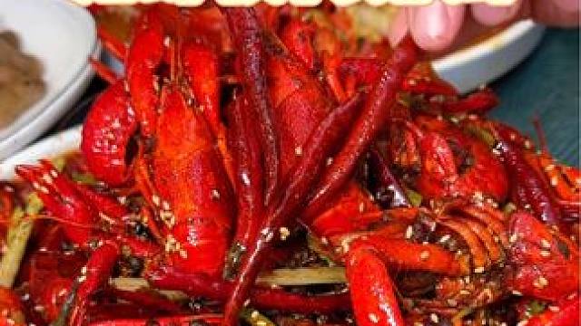 天虹特别能打的龙虾店出现了！168六斤品质龙虾➕半打生蚝，还有炒菜凉菜！#吃龙虾的季节 #夜宵吃什么