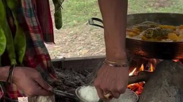 泰国大叔 #我的乡村生活 #农村美食记录生活 #原创视频 #玩得开心就好 #农村日常生活