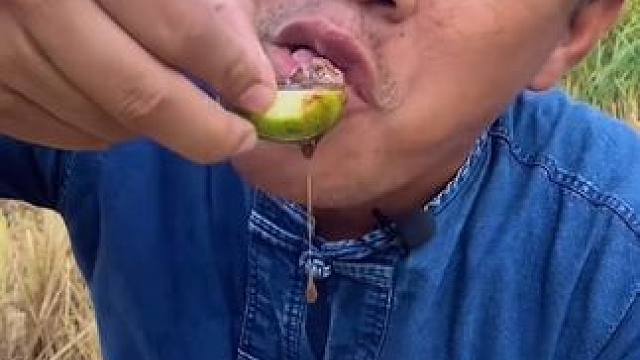 臭鱼汁酸脆小青芒果 #美食 #户外美食 #泰国美食 #内容启发搜索