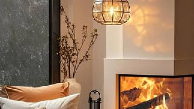 狂风暴雨来袭，小屋可以安心又舒适的睡眠 #白噪音 #助眠视频 #解压助眠 #雨声助眠 #深度睡眠