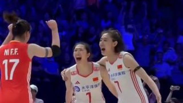 中国女排帅爆了 #排球 #比赛现场 #排球