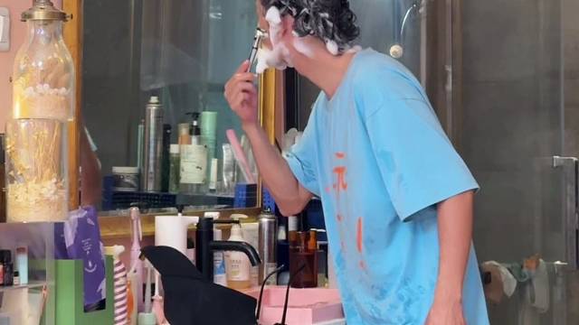 当一个男人有了女儿后...