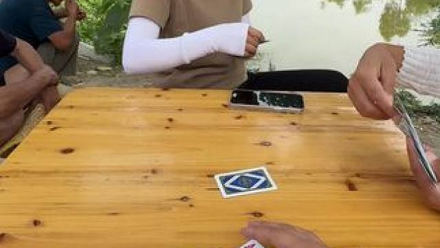 #休闲娱乐 #长长的路我们慢慢走